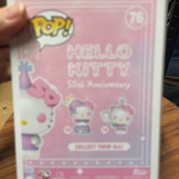 NIB hello kitty 50th balloon #76 funko pop - Picture 6 of 7